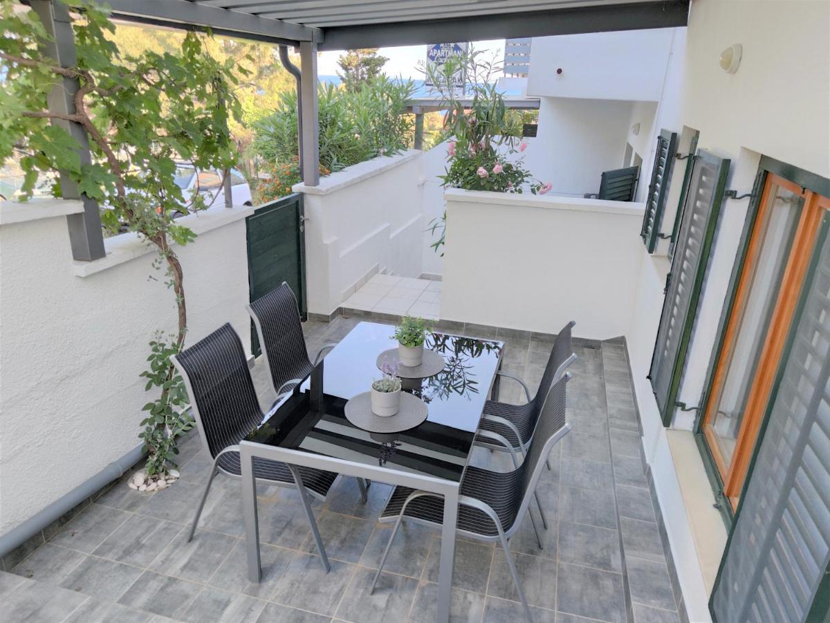 Apartments Rak Vis Exterior photo